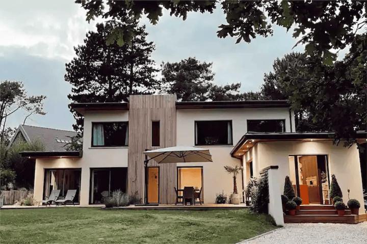 Les Hortensias Chambre Independante Avec Sdb Et Toilettes Privees Dans Une Maison En Foret Proche Du Golf Et De La Plage Entree Independante Avec Acces Prive 勒图凯－巴黎普拉日 外观 照片