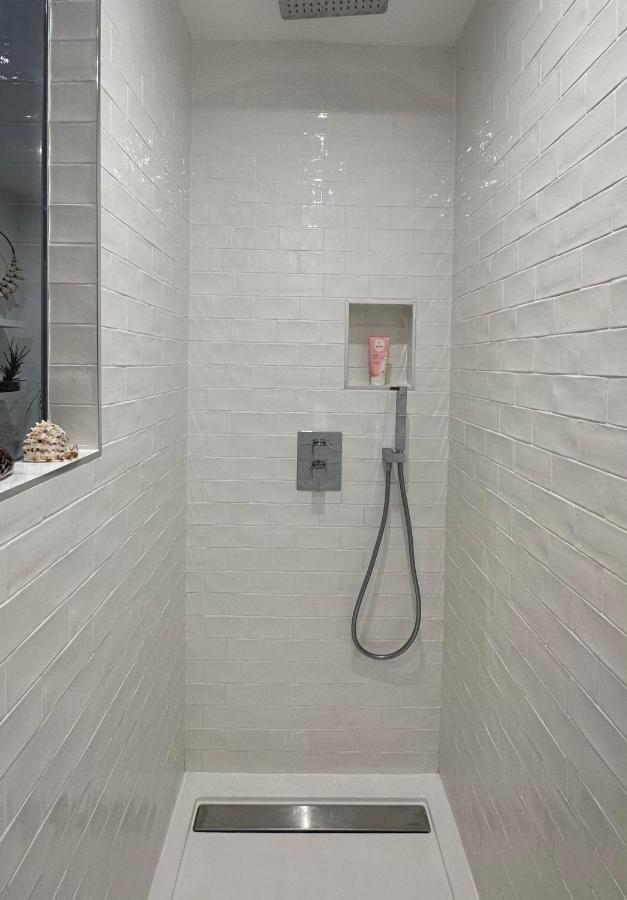 Les Hortensias Chambre Independante Avec Sdb Et Toilettes Privees Dans Une Maison En Foret Proche Du Golf Et De La Plage Entree Independante Avec Acces Prive 勒图凯－巴黎普拉日 外观 照片