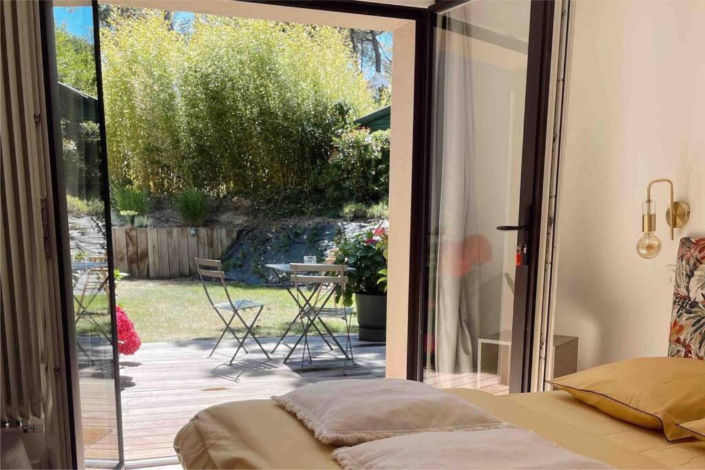 Les Hortensias Chambre Independante Avec Sdb Et Toilettes Privees Dans Une Maison En Foret Proche Du Golf Et De La Plage Entree Independante Avec Acces Prive 勒图凯－巴黎普拉日 外观 照片